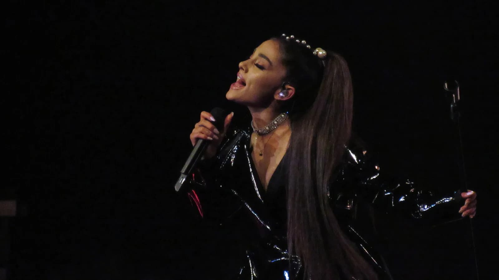 Ariana Grande - The Eternal Sunshine Tour