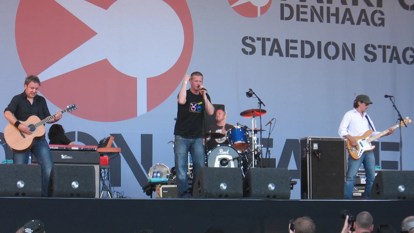 Racoon live op het podium
